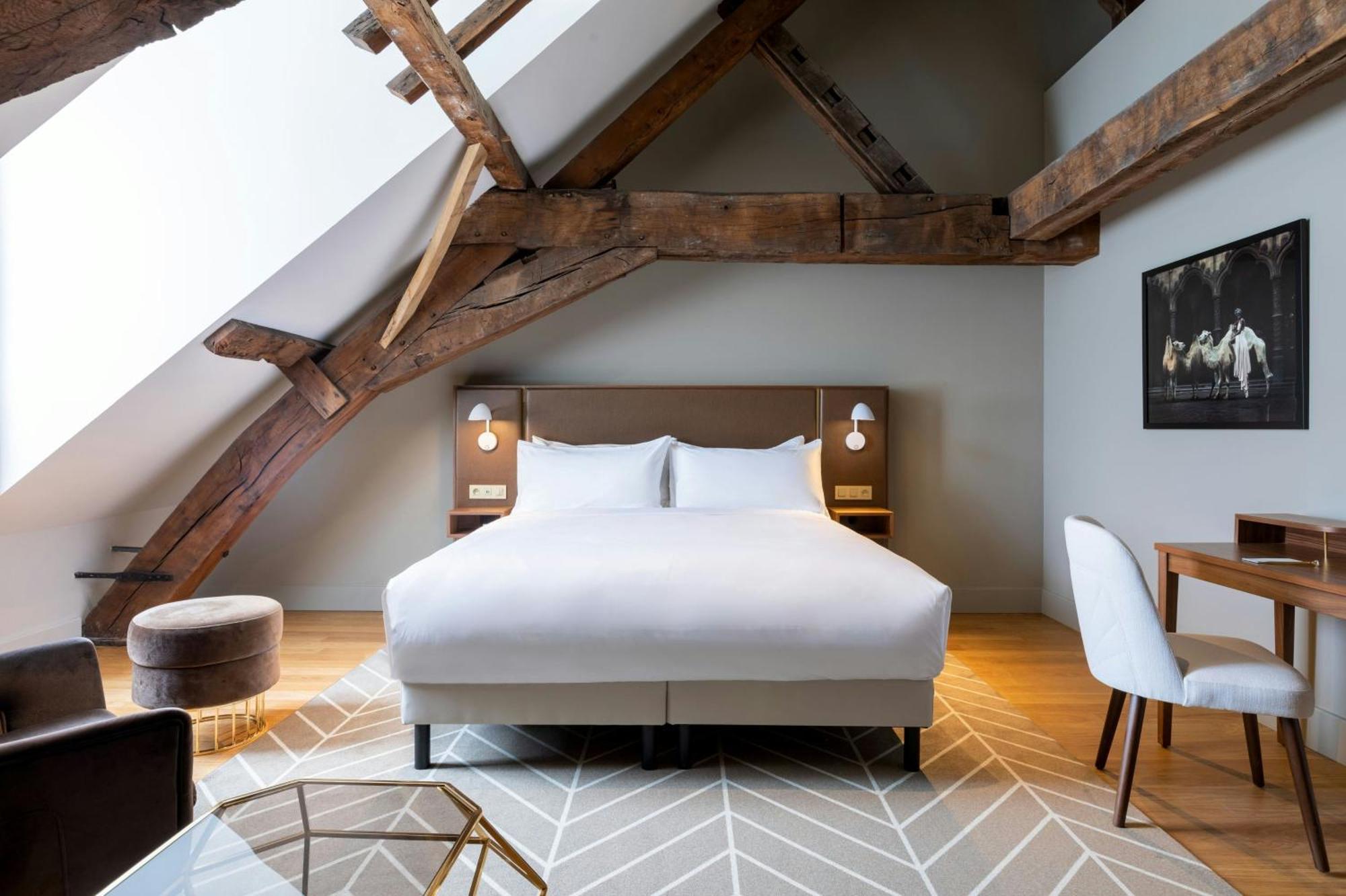 Sapphire House Antwerp, Autograph Collection Antwerp