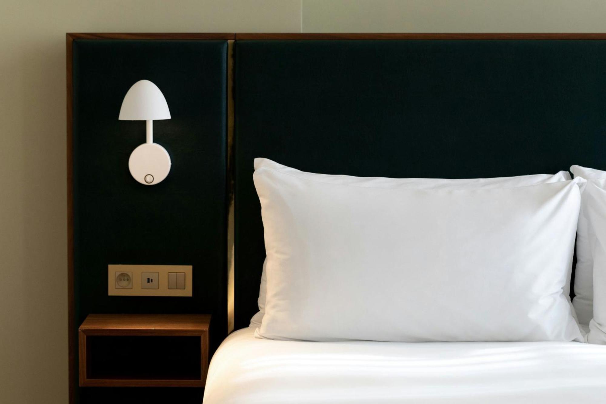 Sapphire House Antwerp, Autograph Collection 5*